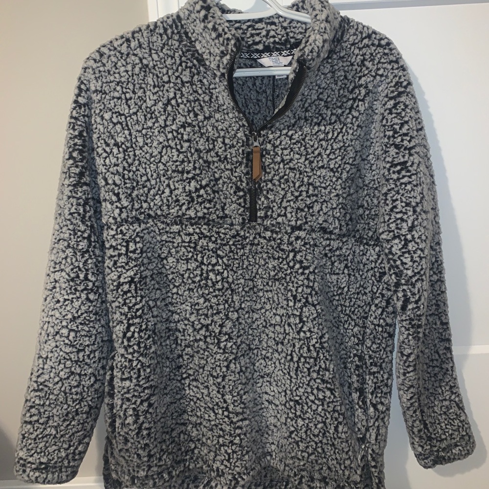 Soft pullover